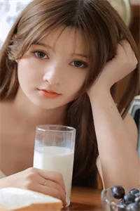 小姑娘脾气大，禁欲叔叔得哄着