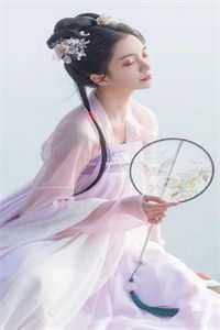 儿女要把妻子和白月光合葬，让我不要闹了剧情