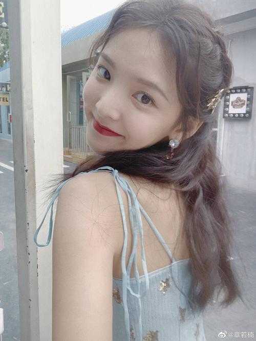 “贫困”女友的谎言已完结