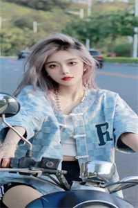 “贫困”女友的谎言爽文