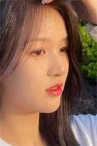 重生后，我让姐姐当圣女