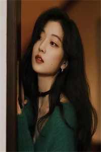 重生后，选择跟妈妈的弟弟哭惨了