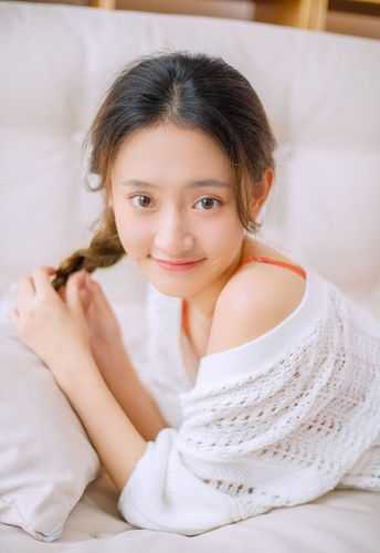 毁容后，未婚夫和闺蜜结婚了
