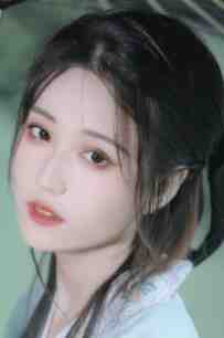 我在他心尖上，她也是