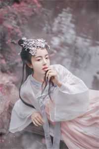 祖宗祠堂被强拆，族中男儿不敢出头，我一节女流敢抽生死签