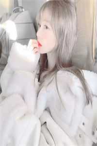 嫁给疯批王爷后，逼我做妾的竹马悔哭了