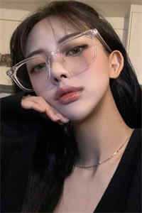 抽签盲选皇夫后，逼我另嫁的他悔疯了