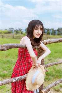 丈夫为了保护女儿监狱十年，接风宴那天我亲手杀了他