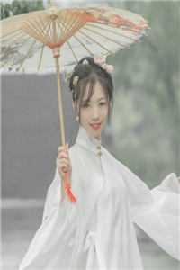 女友帮假少爷冒充我，我靠弹幕杀疯了