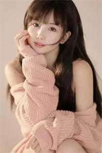 吓到男友白月光后，他把我扔到了坟墓堆里