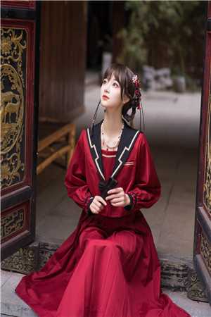 重生后，她亲手把团长未婚夫让给离婚初恋