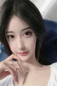 室友眼红我卜卦