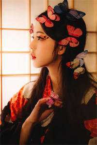 重生八零，手撕兼祧两房的渣爹