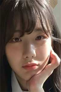 成婚十载，我终于怀孕了，却被贬妻为妾