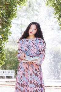 当假千金赖上我的未婚夫后，我笑了