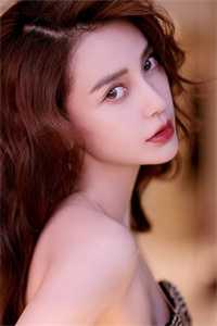 被未婚夫喂下忘情水后，我把初恋给忘了