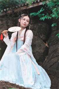 负债百万的老婆，却为竹马点天灯