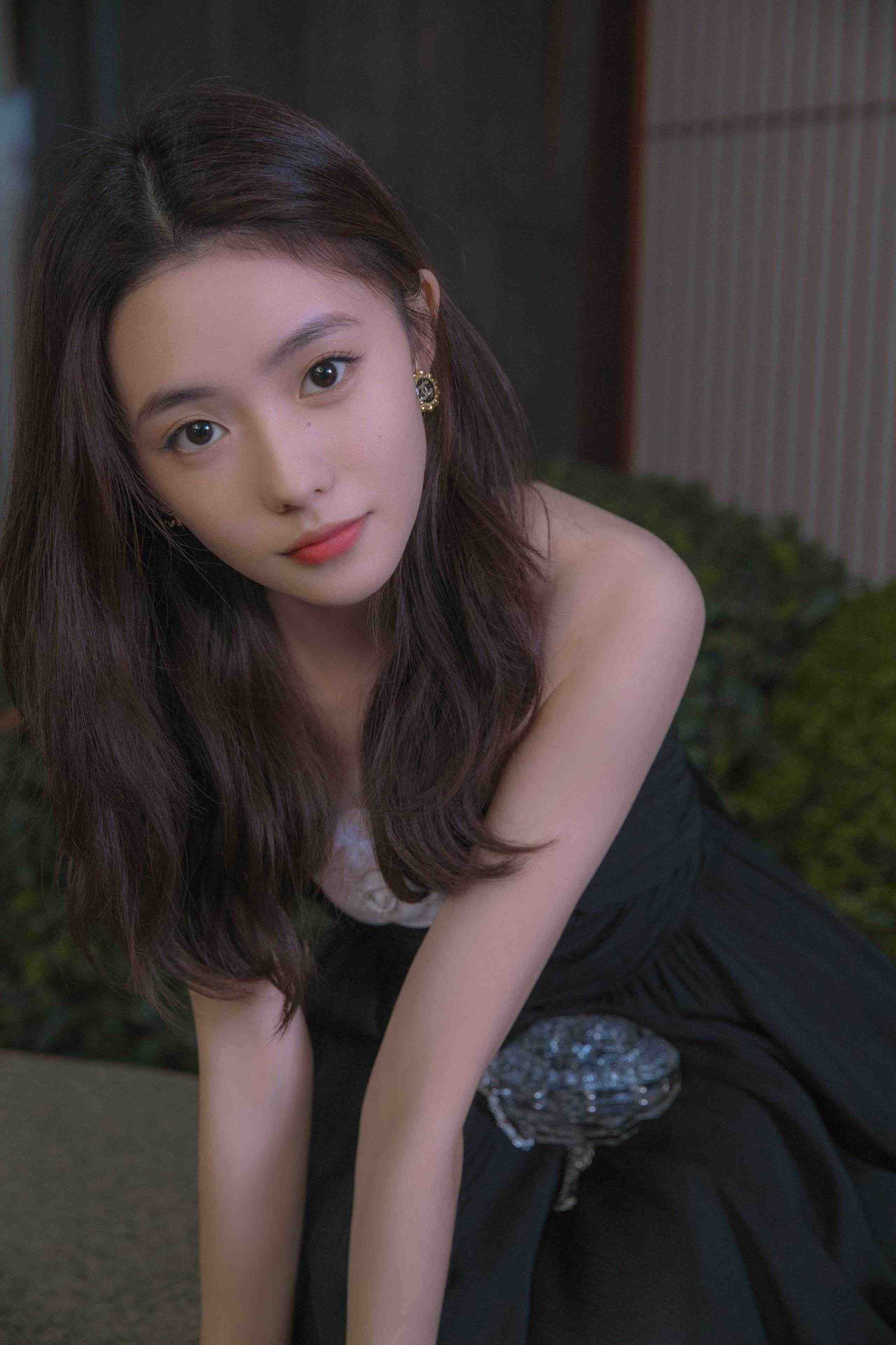 脱离世界后，为我戴上贞操带的救援队长悔疯了