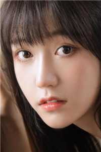 订婚宴，未婚夫当众将女主角换成小青梅