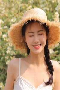 照顾瘫痪的男友五年，他恢复了却要娶白月光