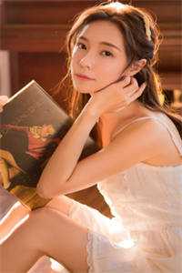 老公和女秘书结婚后，我怀了竹马的孩子