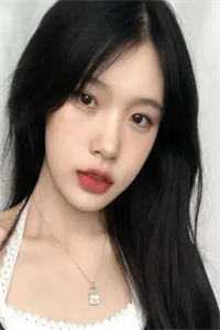 被他前女友整容顶替后，我选择另嫁他人