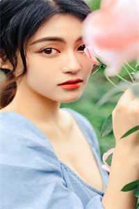 “董事长女儿”在群里发上万红包