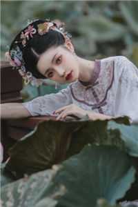 嫁给上门按摩师后，两个竹马雄竞火葬场了
