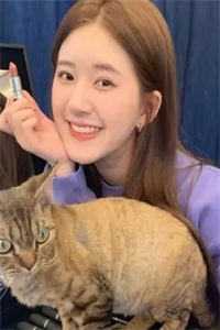 重生高考当天，我冷眼看着全班同学发挥失常