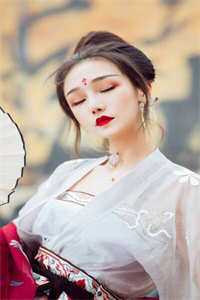 高考前，千金校花把全班送进ICU