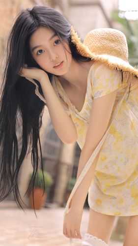 掌握全球经济命脉的我帮私生子获得继承权后，未婚夫悔疯了