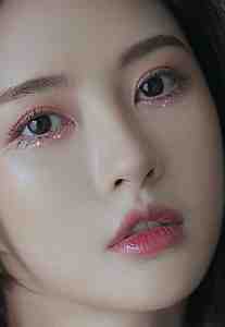 女儿死后，我让豪门颤抖
