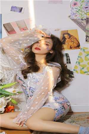 未婚妻男闺蜜砸了我婚房
